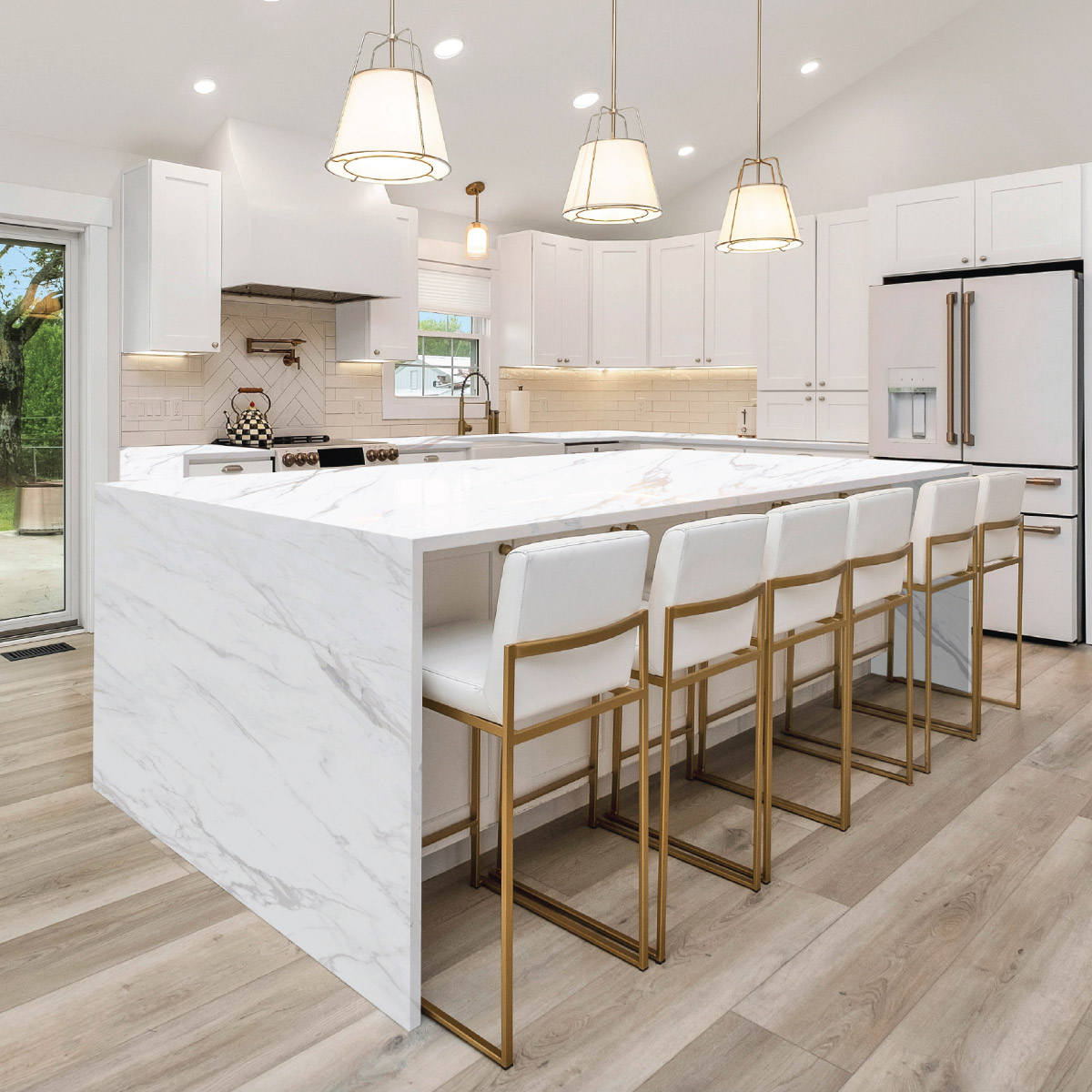Comparison of Sintered Stone and Natural Stone