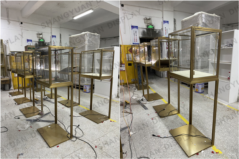 Luxury Metal Jewelry Display High Cabinet