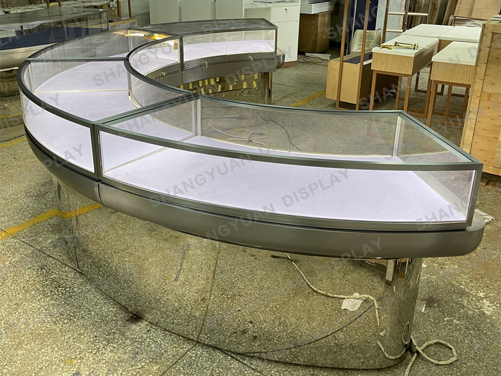 jewelry showcase counter