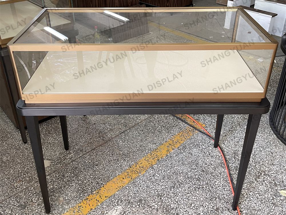 Luxury Metal Jewelry Counter