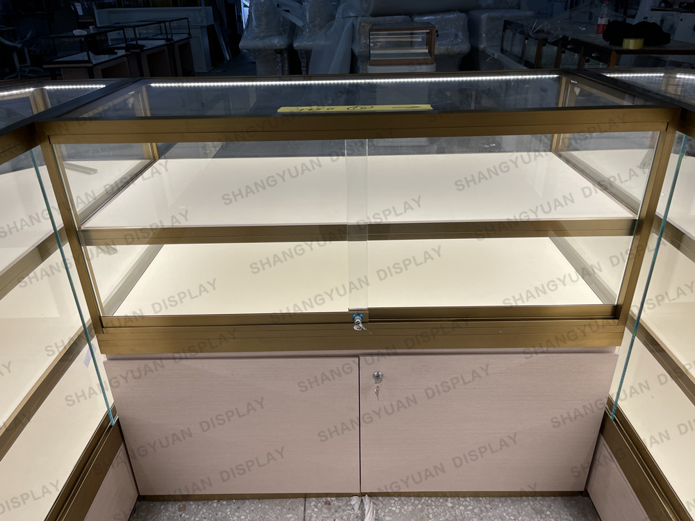 Luxury jewelry kiosk glass counter
