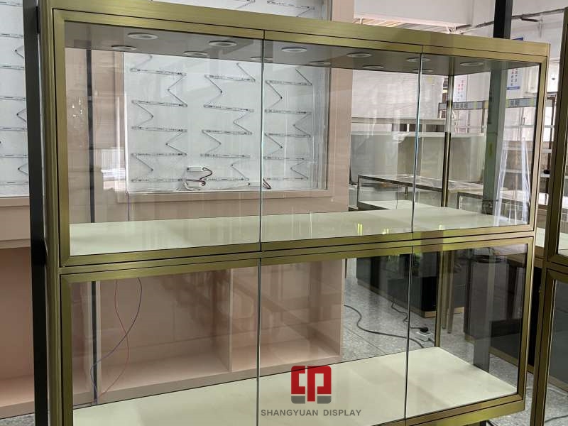 Luxury Jewelry Window Display Cabinet