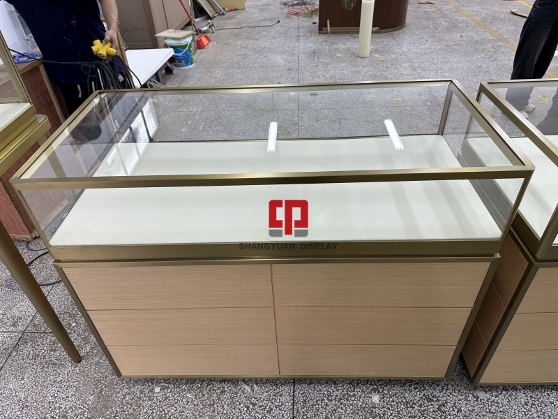 Wood Grain Jewelry Display Cabinet
