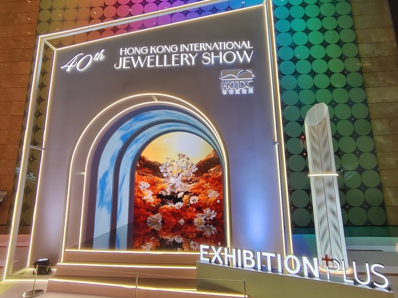 Shangyuan Display Cabinet Stole The Show At The Hong Kong International Jewelry Show