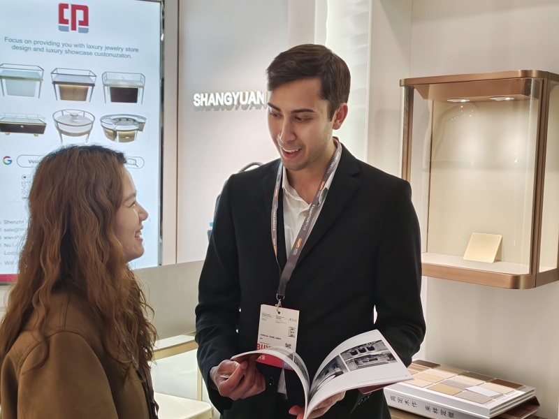 Shangyuan Display Cabinet Win The Trust Of Customers And Placed Orders Directly At The Hong Kong International Jewelry Show