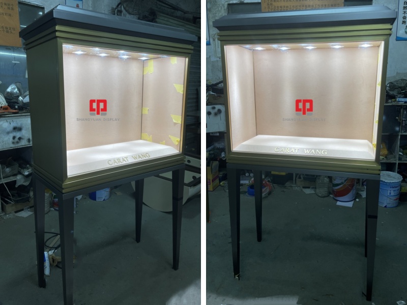 Luxury Jewelry Store Window Display High Cabinet