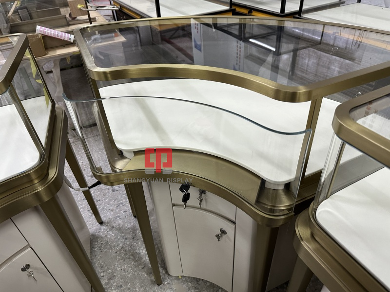 Luxury Custom Jewelry Display Cases
