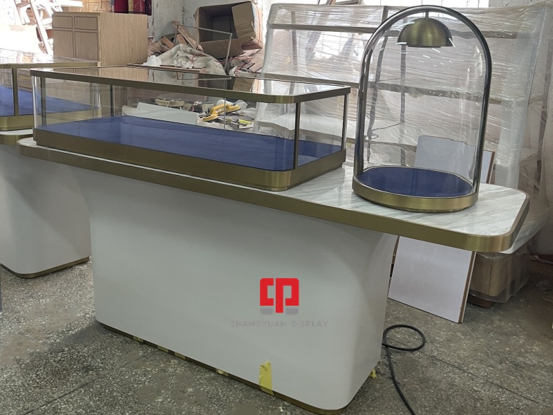 White Painted Metal Arc Glass Display Counter