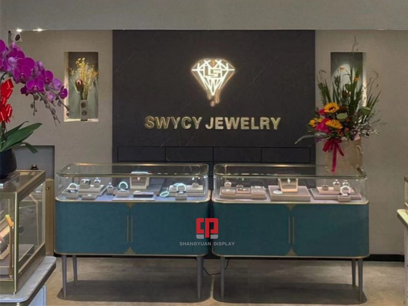 Jewelry Showcase Master These Four Kinds Of Lights To Help Store Sales