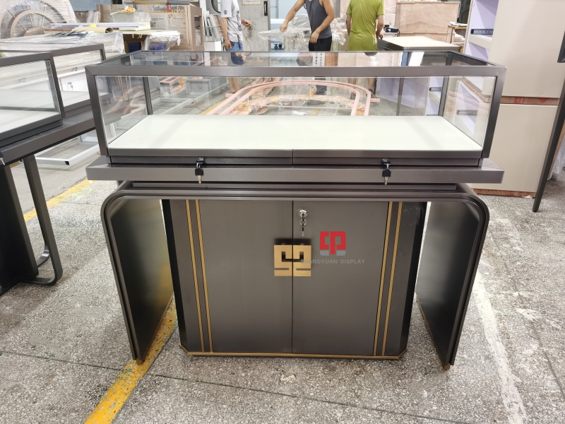 Luxury Jewelry Store Design