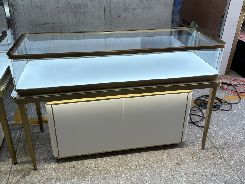 How To Design High-End Jewelry Display Cabinets?