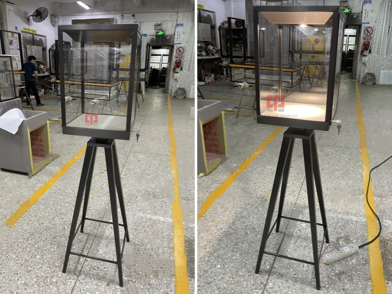 Requirements For Craftsmanship Of Custom Painted Jewelry Display Cabinets