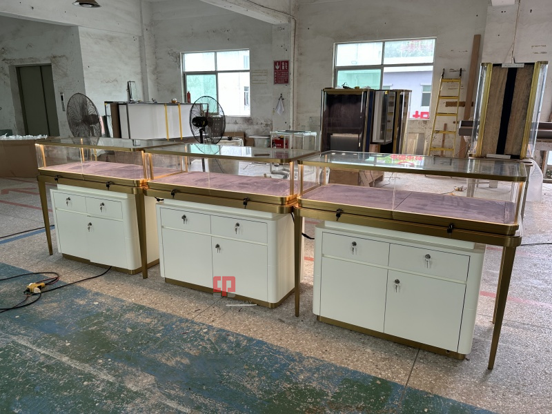 Jewelri Cabinet Glass Showcase