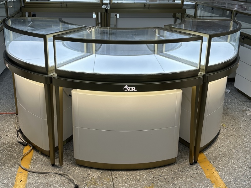 High-End Glass Jewelry Display Case Sent To Thailand