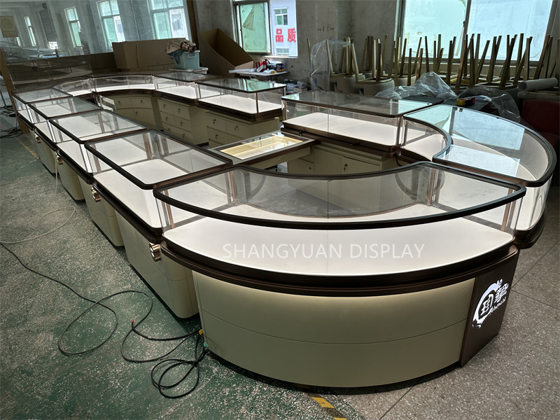 Off-White Lacquered Jewelry Showcase Display Sets