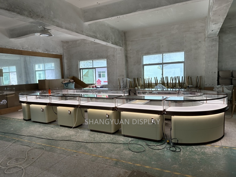 Off-White Lacquered Jewelry Showcase Display Sets