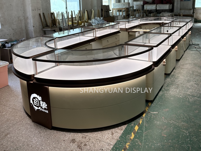 Off-White Lacquered Jewelry Showcase Display Sets