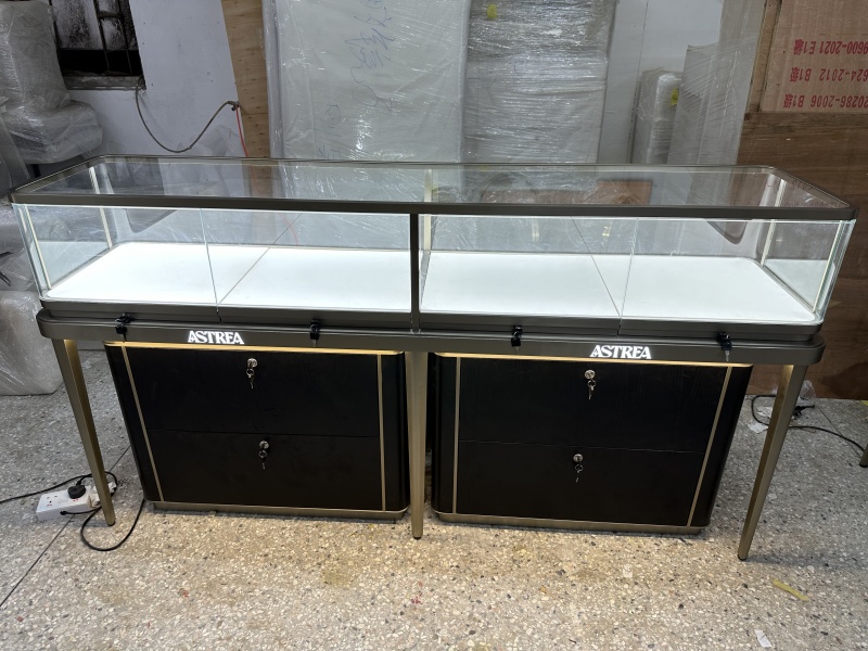 UK Black Lacquered Jewellery Showcase Display