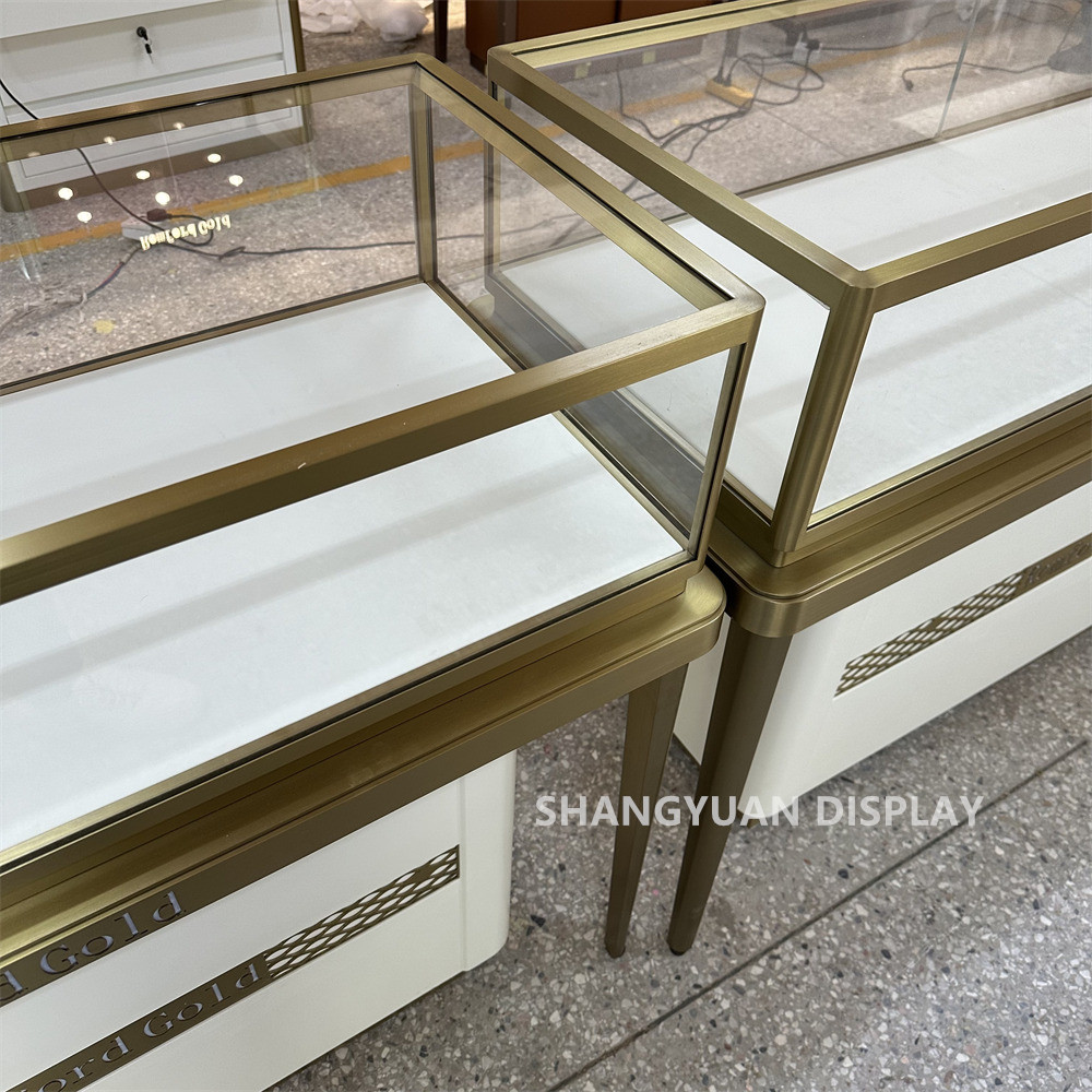 UK Luxury Jewelry Display Table for British Jewelers