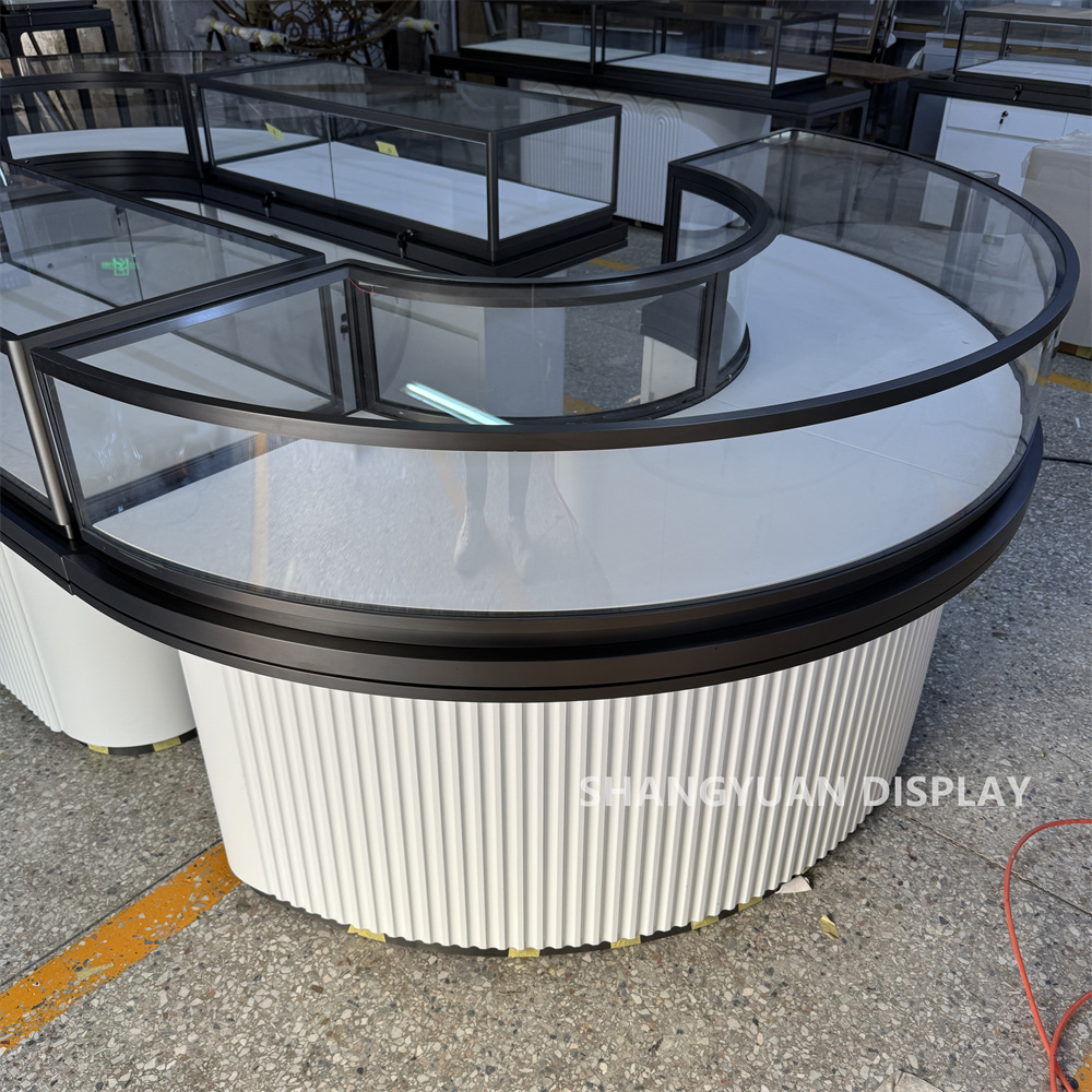 Round Island Jewelry Counter