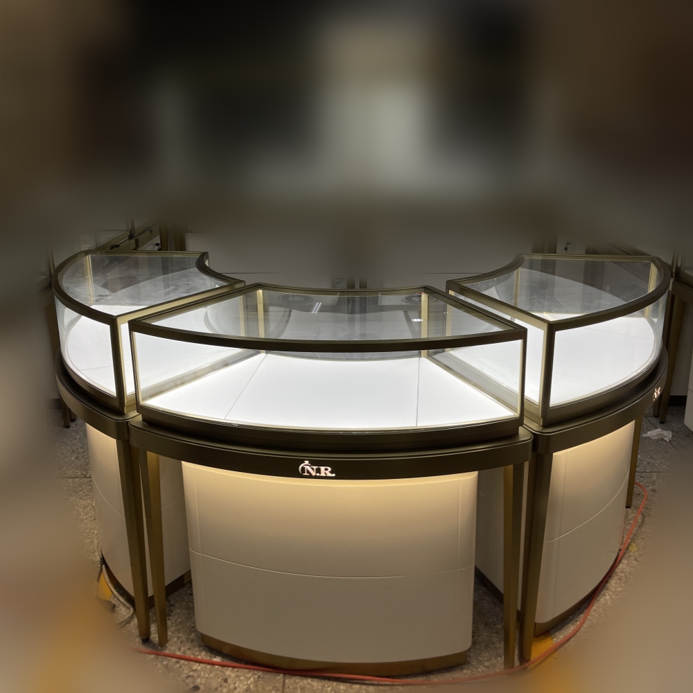Jewellery Display Showcase