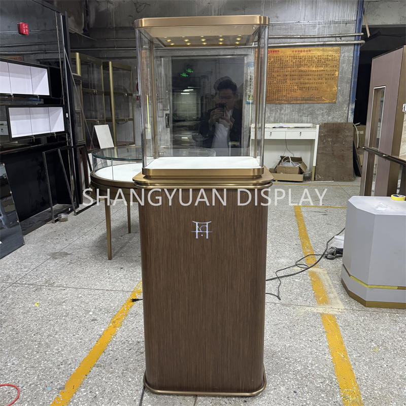Wood Grain Paint Jewelry Display Cases