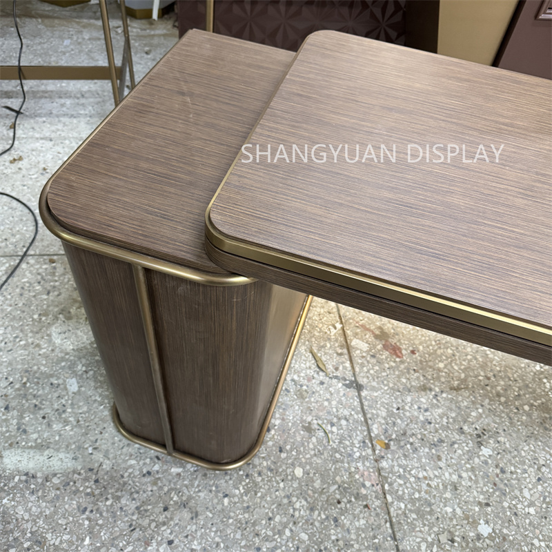 Wood Grain Paint Jewelry Display Table