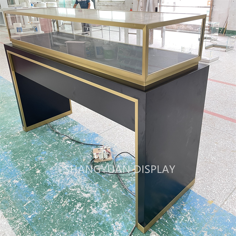 Black Lacquer Jewelry Store Custom Display Cases