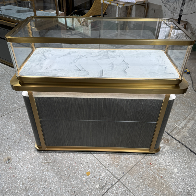 Custom Hign-end Jewellery Display Counter with Wood Finish