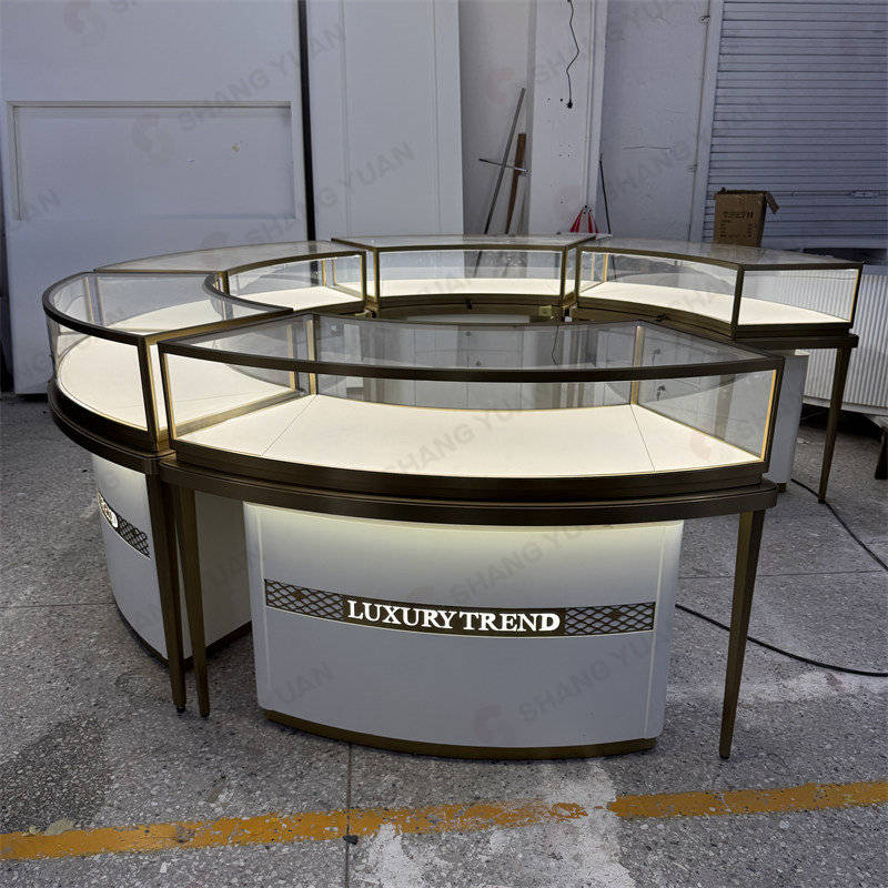 【Slovakia】Round Jewellery Showcases