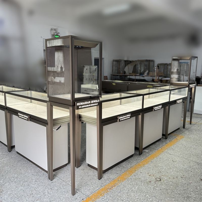 Crafting Excellence: Shangyuan Display’s Jewelry Kiosk for Bahrain’s Market