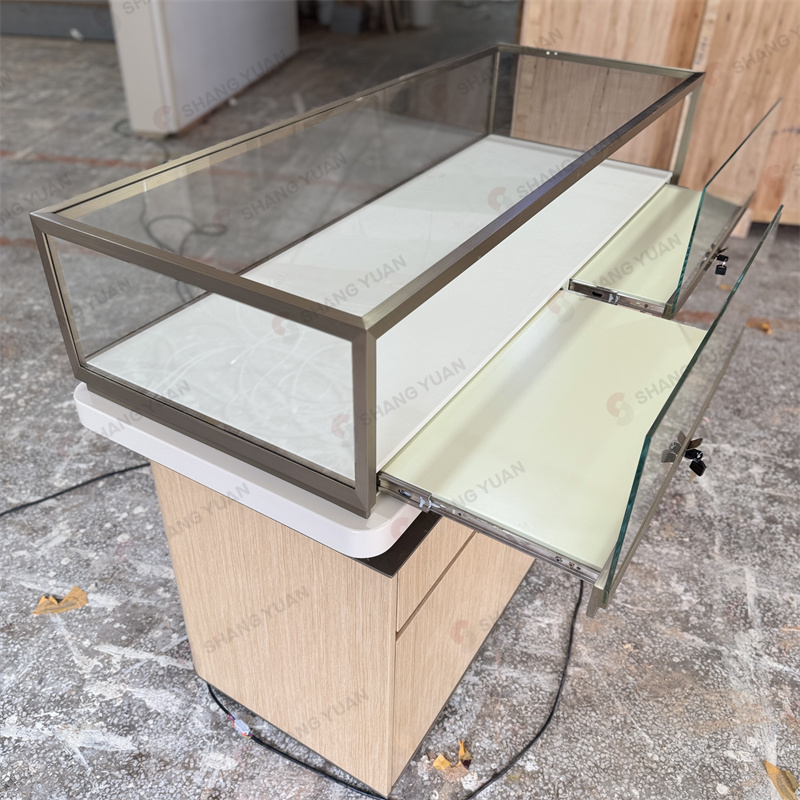 Premium Wood &amp; Glass Showcases For Jewelry