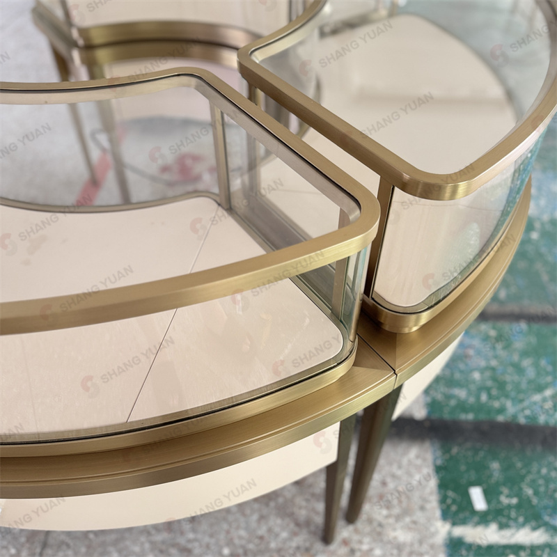 Curved Glass Jewelry Display Case with Lock