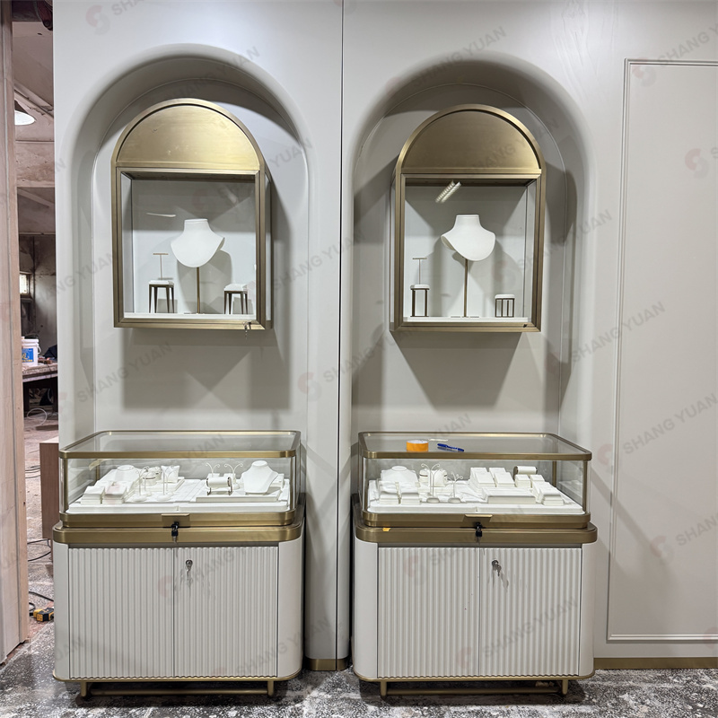Luxury Arched High-end Retail Wall Display Cabinets
